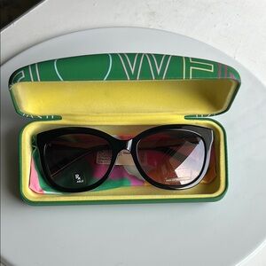 Flower Brown Sunglasses with Case and Cleaning Cloth NWT